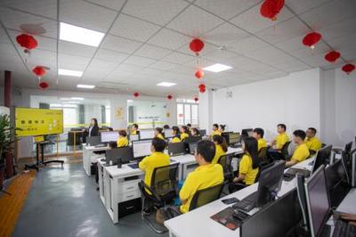 众合云科余清泉 技术服务咨询领域的杰出贡献者